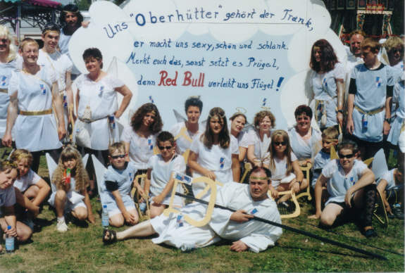 Red Bull verleiht den Oberhttern Flgel